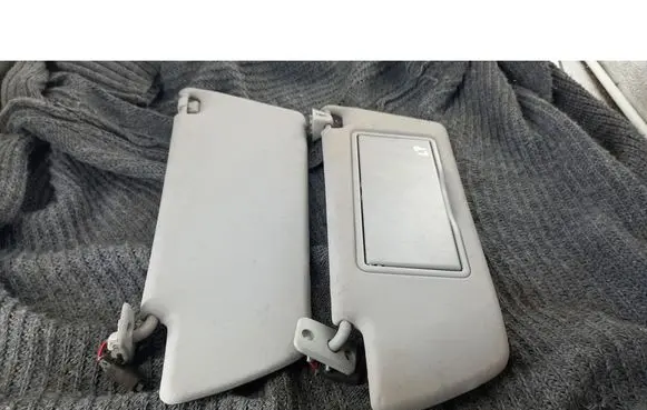 Opel Zafira B Sun visor 