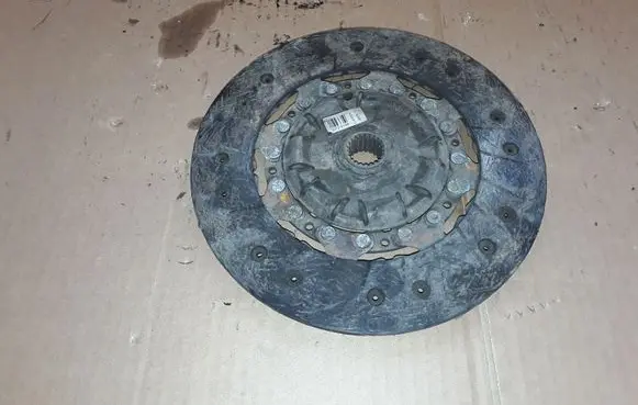 Volvo V50 Clutch pressure plate 30725166 L03024