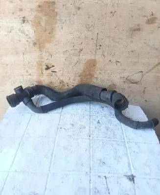 Audi A4 S4 B7 8E 8H Engine coolant pipe/hose 8E0121049