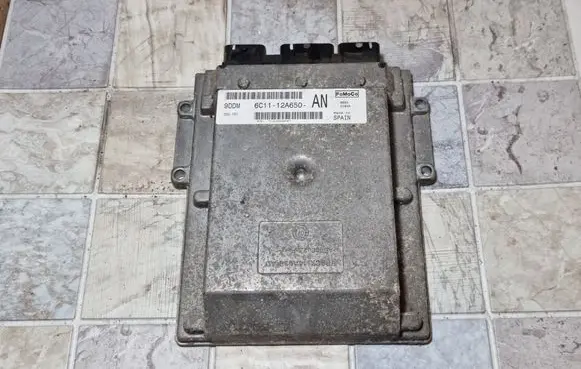 Ford Transit Engine control unit/module 6C1112A650AN