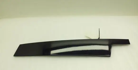 BMW X4 F26 Front door glass trim molding 7335622 73357335622