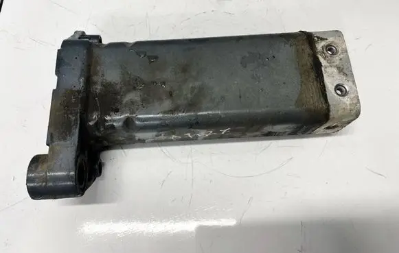 Audi A2 Front bumper mounting bracket 8Z0805120