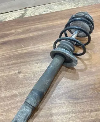 BMW 5 E60 E61 Front shock absorber with coil spring 6775055