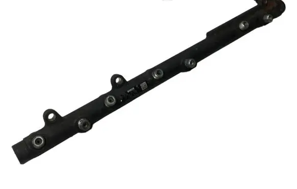 BMW 5 E60 E61 Fuel main line pipe 7788679 0445216008