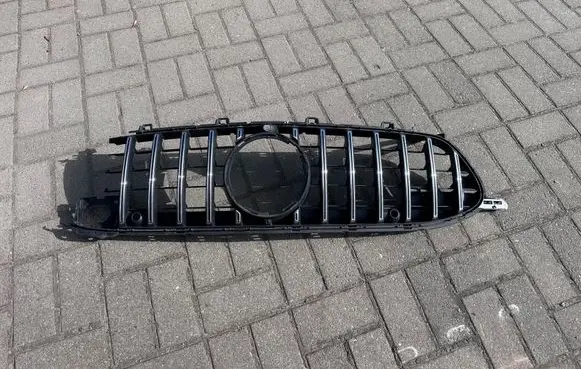 Mercedes-Benz AMG GT 4 x290 w290 Front bumper upper radiator grill A2908859300