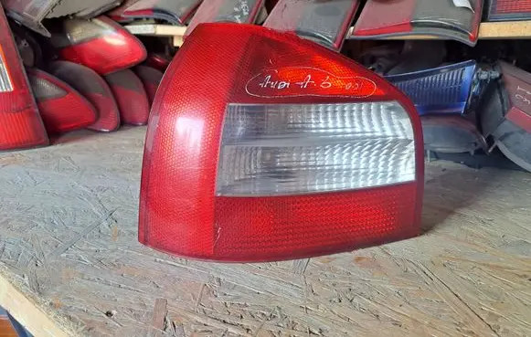 Audi A3 S3 8L Rear/tail lights 8L0945095B 8L0945095