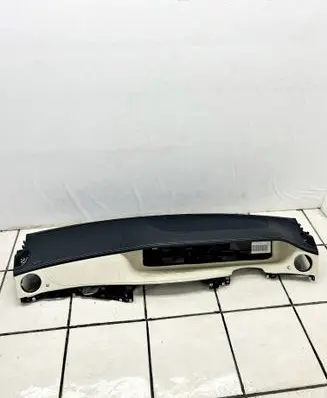 Mercedes-Benz S W222 Dashboard 