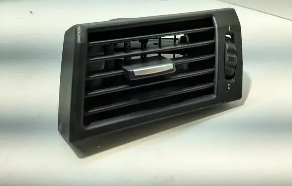BMW X3 E83 Dashboard side air vent grill/cover trim 3400075