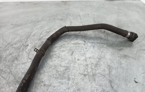 BMW X6 E71 Engine coolant pipe/hose 2131839