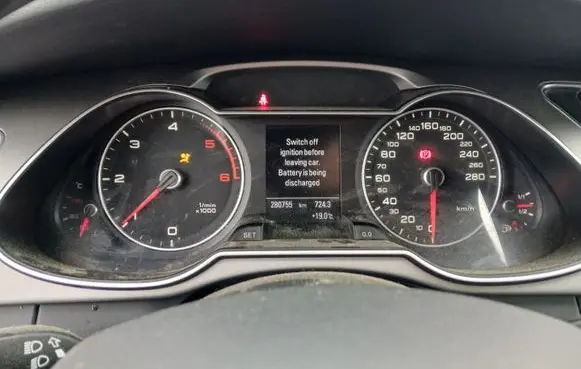 Audi A4 S4 B8 8K Speedometer (instrument cluster) 8K0920931J
