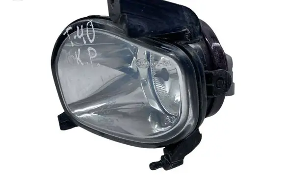 Toyota Avensis T250 Front fog light 8122005060