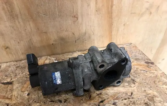 Toyota Auris 150 EGR valve 256200R011 VN1350007141