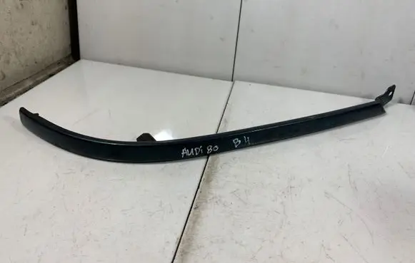 Audi 80 90 S2 B4 Under headlight/headlamp trim 8A0853208A