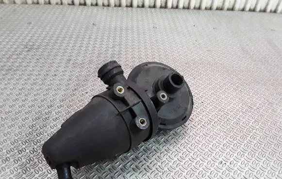 Breather/breather pipe/hose