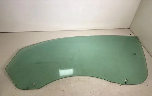 Ford Mustang V Front door window/glass (coupe) DOT287M176
