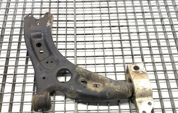 Volkswagen PASSAT CC Front control arm