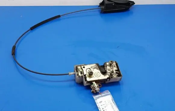 Ford Ka Front door lock