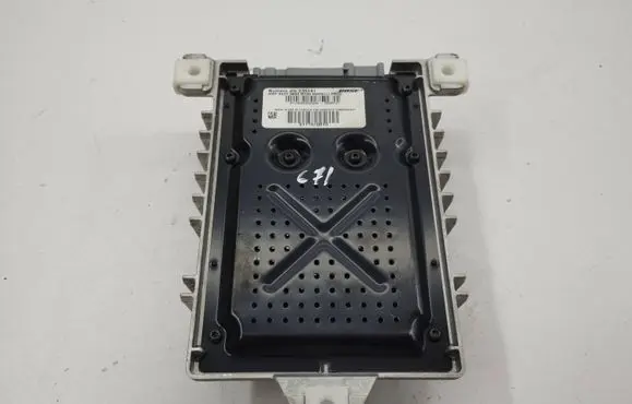 Maserati Quattroporte Sound amplifier 3117340010 235141