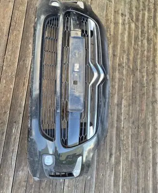 Citroen DS5 Front bumper 9686777577