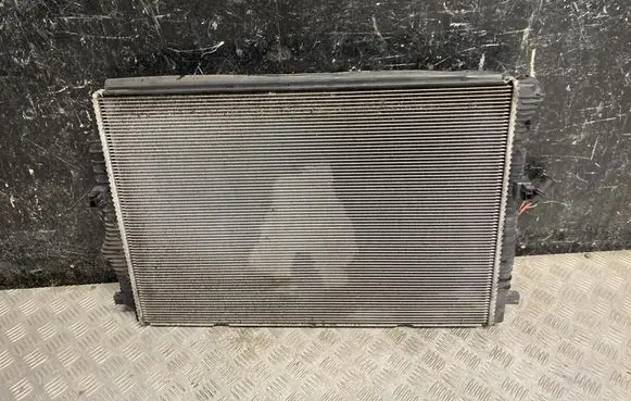 Volkswagen PASSAT B8 Radiator set 5Q0121251EN