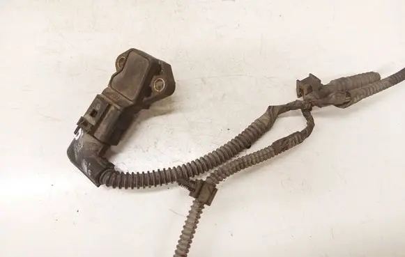 Volkswagen PASSAT B6 Air pressure sensor 038906051