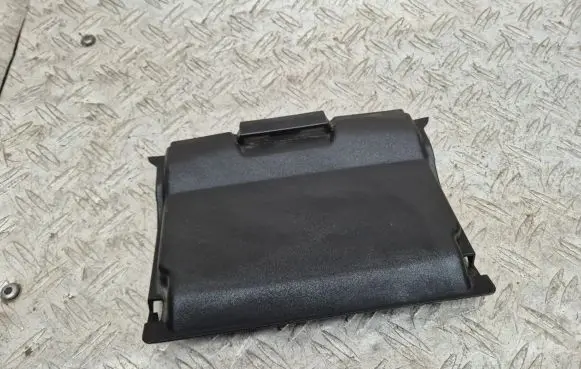 Ford Focus Battery box tray cover/lid AM5110A659BC