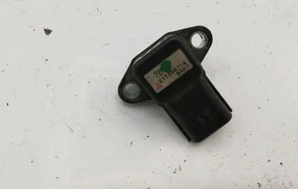 Suzuki Grand Vitara II Air pressure sensor E1T26571A