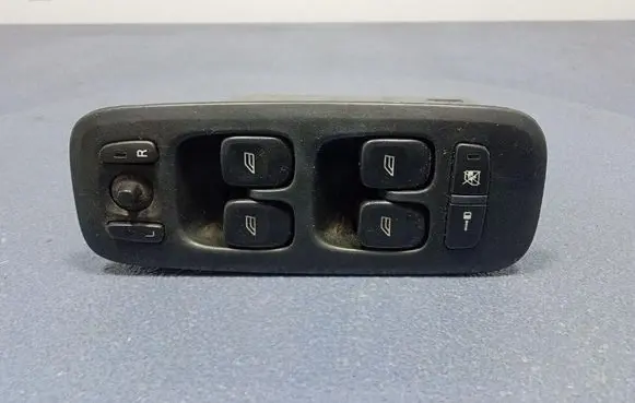 Volvo V70 Electric window control switch 30658146