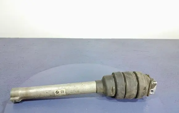 Audi A4 S4 B7 8E 8H Steering wheel axle 6869347