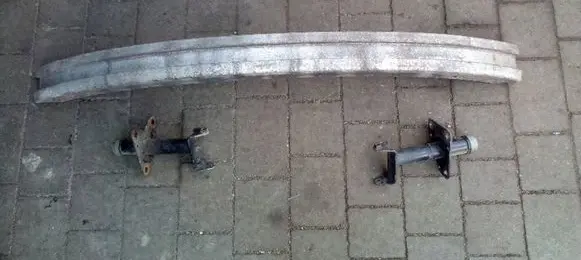 Volkswagen PASSAT B5 Front bumper cross member
