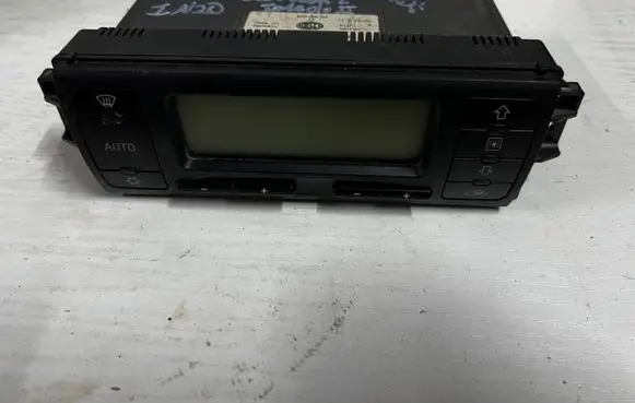 Seat Toledo II (1M) Climate control unit 1M0820043C 5HB00797801
