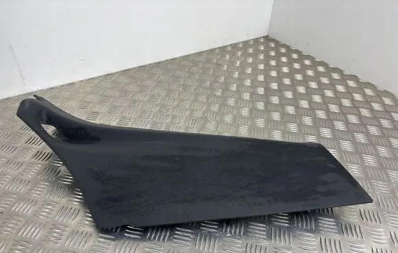 BMW 2 F46 Rear seat side bottom trim A098787 43923 104696B2