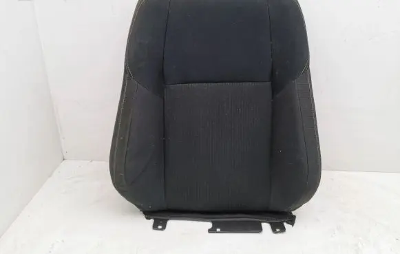 Toyota RAV 4 (XA40) Front driver seat 