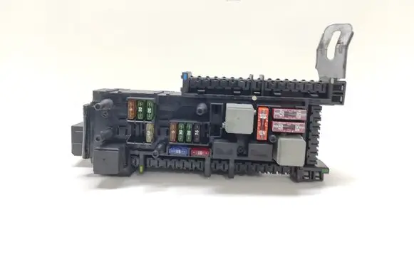 Mercedes-Benz E W212 Fuse module 5DK00962088 2129060005