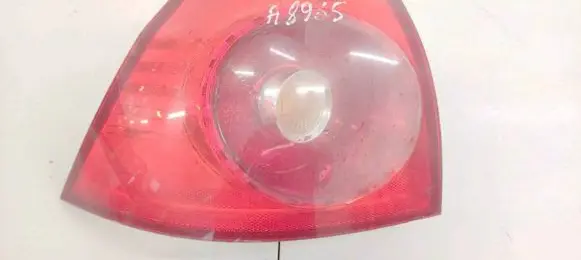 Volkswagen Golf V Rear/tail lights