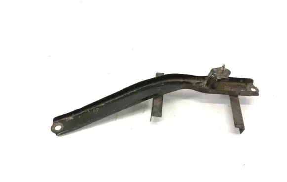 Toyota Avensis T250 Battery bracket 