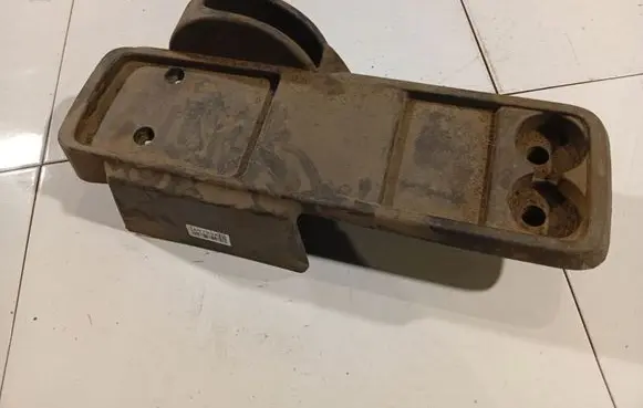 Peugeot Partner Center console