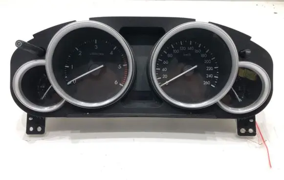 Speedometer (instrument cluster)
