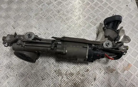 Volkswagen Tiguan Steering rack 5QF909144B