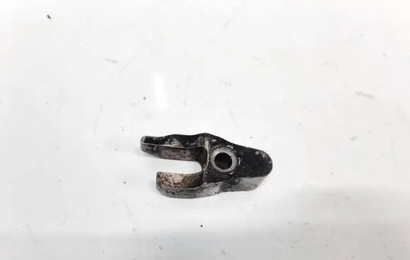 Mercedes-Benz B W246 W242 Fuel Injector clamp holder