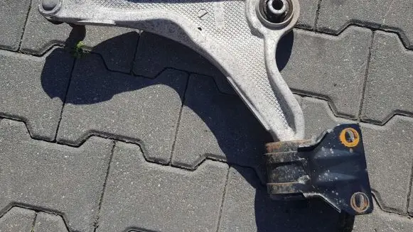 Ford Mondeo MK V Front control arm 060379G