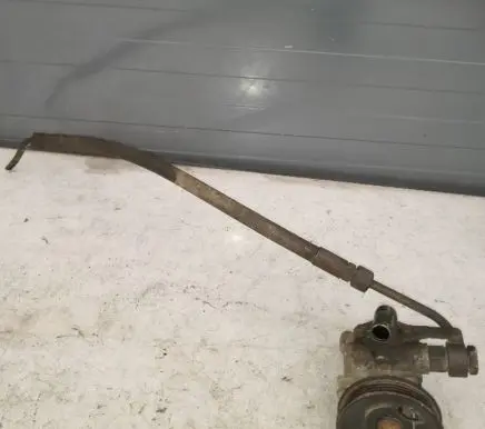 KIA Sorento Power steering pump