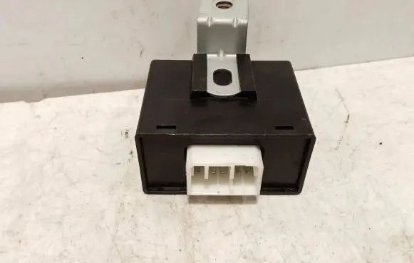 Honda Jazz Window wiper relay 38140