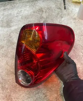 Mitsubishi L200 Rear/tail lights 