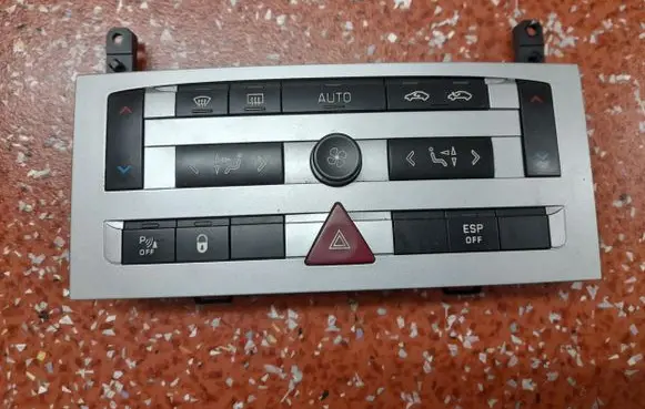 Peugeot 407 Interior fan control switch 96469958XT