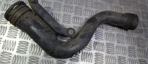 Volkswagen Golf Plus Intercooler hose/pipe 1K0145762 PA6GF30