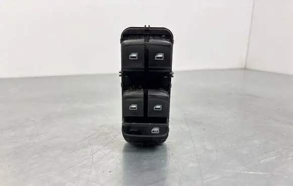 MG ZS Electric window control switch 10003589