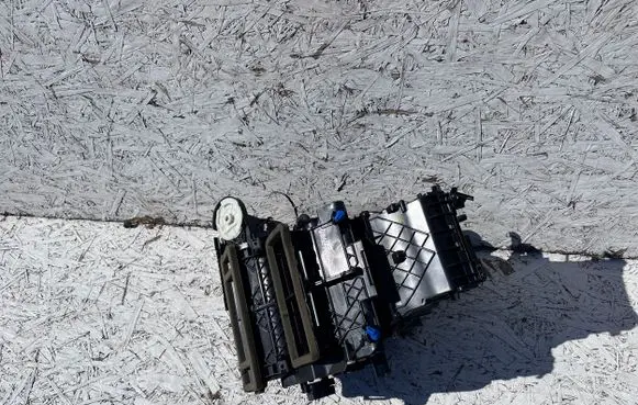Ford Kuga II Interior heater climate box assembly GV6113B555EB