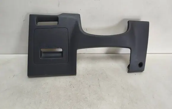 Hyundai Ioniq Dashboard lower bottom trim panel 84750G7000