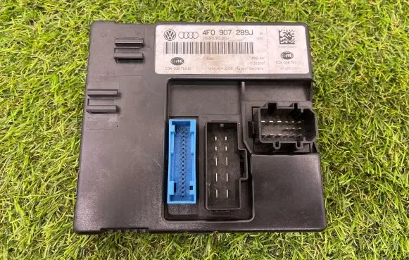 Audi A6 S6 C6 4F Comfort/convenience module 4F0907289J 5DK00876226 4F0910289J